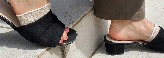 足のムレを抑えるインナー 特集